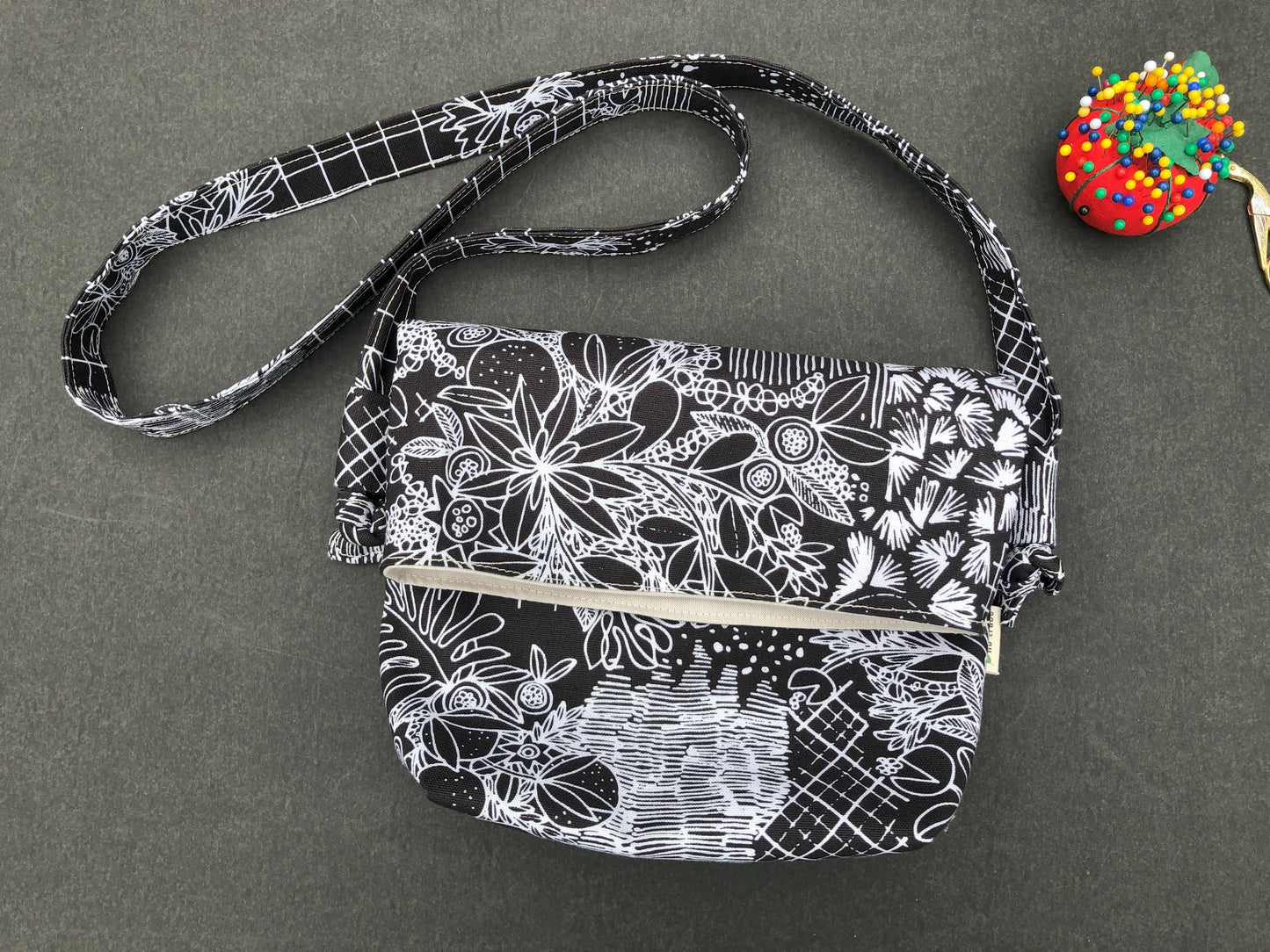 PDF sewing pattern - easy purse